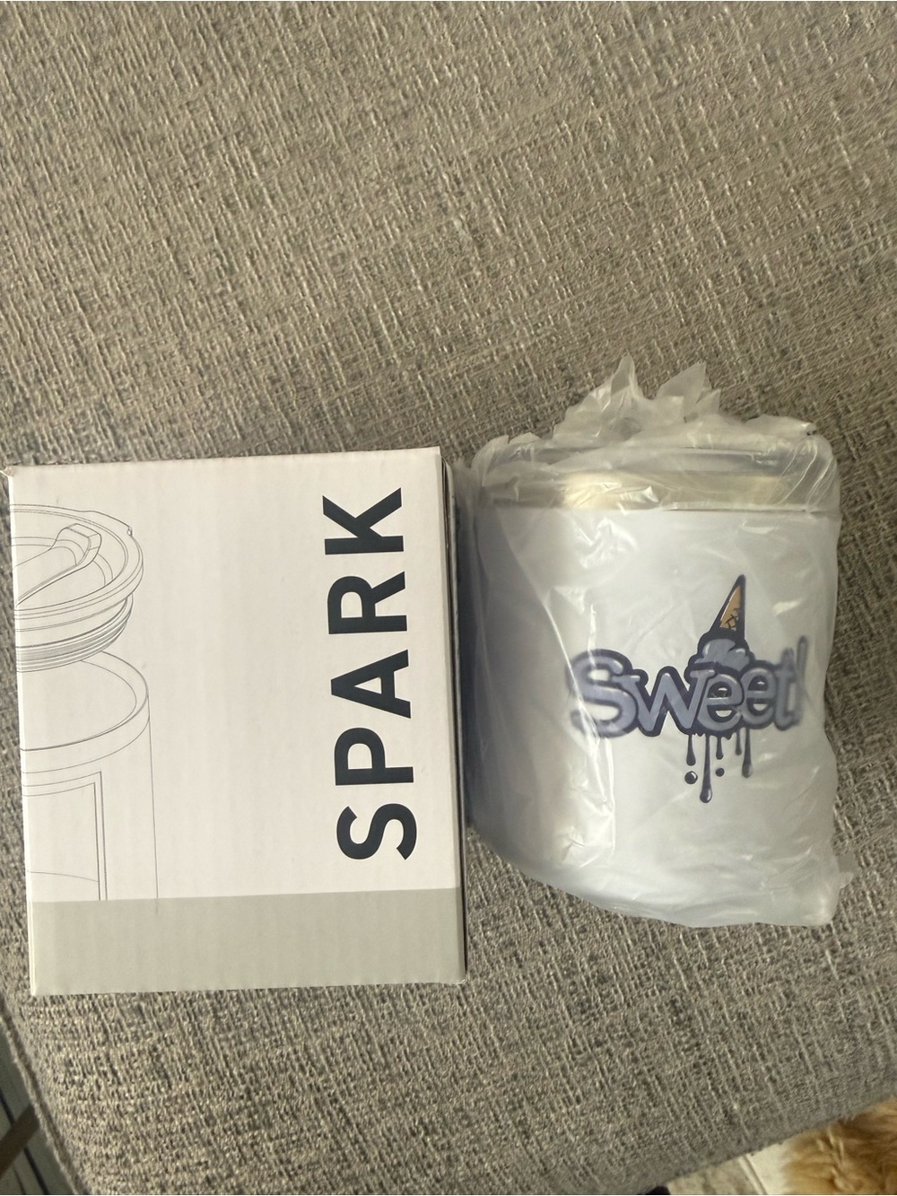 NEW ETS Express Spark 12 oz Stainless Steel Vacuum Tumbler Sweet Ice Cream Cone